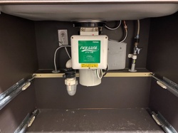 寿命を迎えたディスポーザーのお取替え依頼を頂きました【ドレッセ鷺沼】