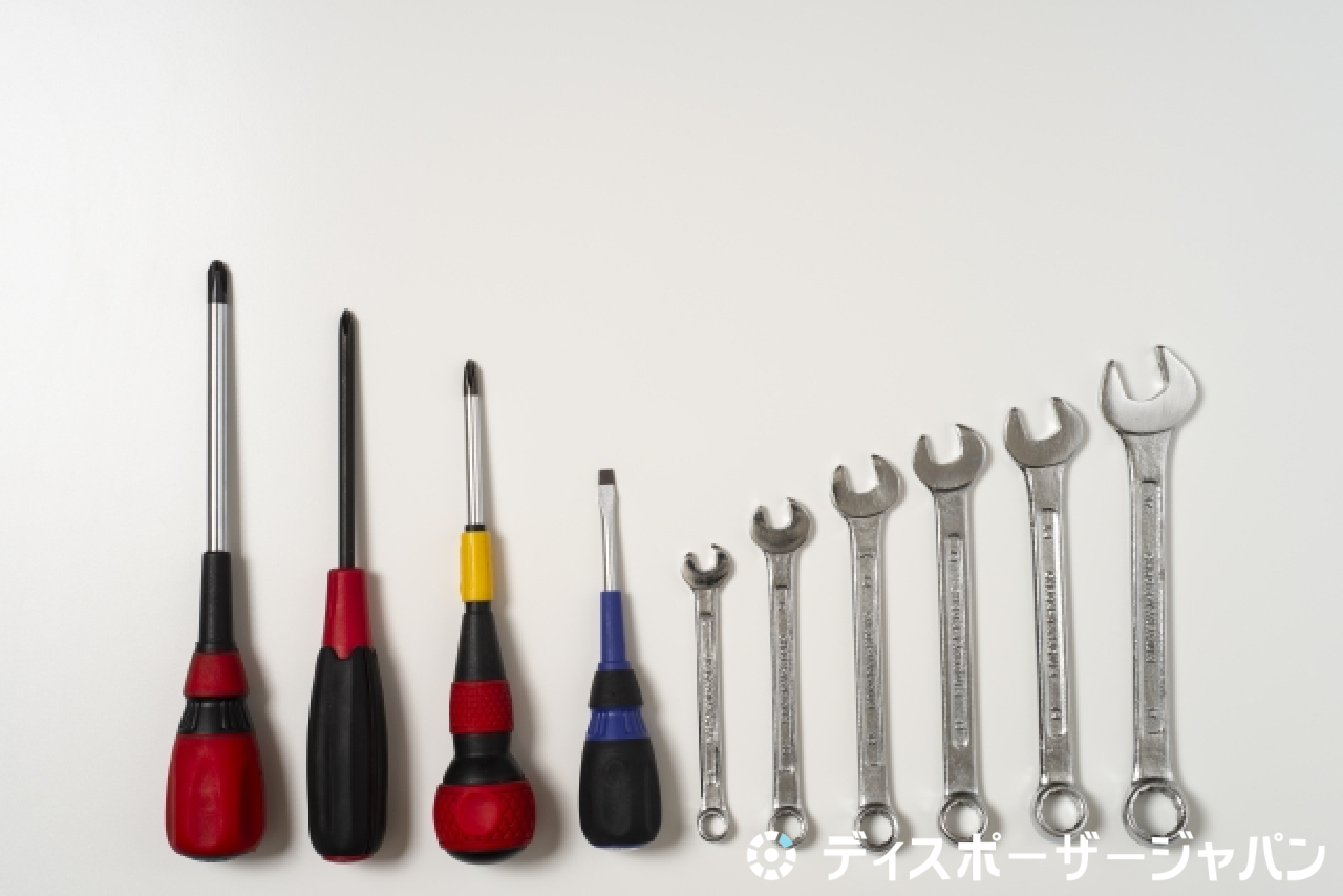 工具が並べられた画像