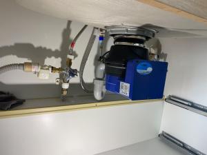 交換後：フロム工業 YS-7000L
