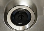 交換後：フロム工業 YS-8100