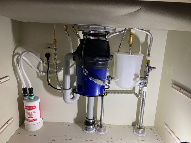 •交換機種：フロム工業 YS-8100