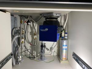 交換後：フロム工業 YS-7000L