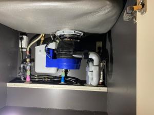 交換後：フロム工業 YS-7000L