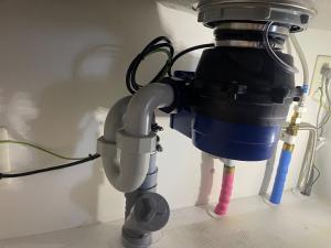 交換後：フロム工業 YS-7000L