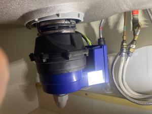 交換後：フロム工業 YS-7000L