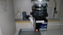 交換後：安永 YD200BWP