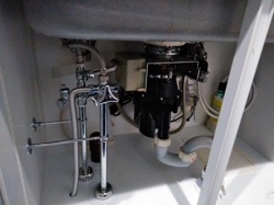 交換前：TOTO製