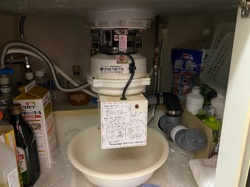 交換前：安永製