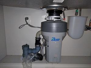 交換前：日本ゼスト ZH-1