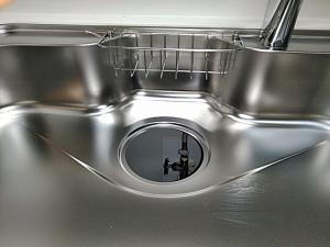 交換前:通常排水トラップ