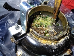 交換前:安永製